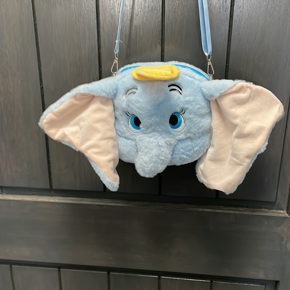 Dumbo The flying elephant. - Picture 4 of 6